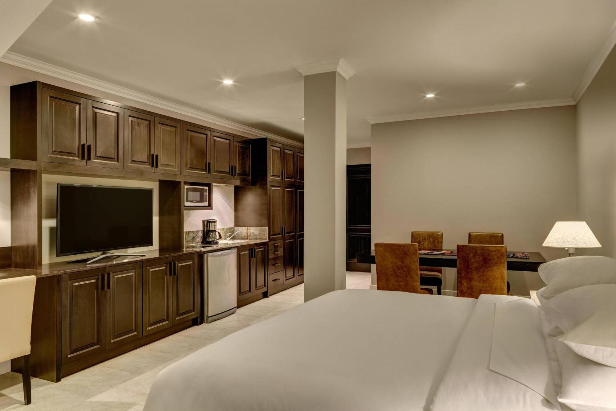 Arelauquen Lodge, A Tribute Portfolio Hotel Сан-Карлос-де-Барілоче Екстер'єр фото
